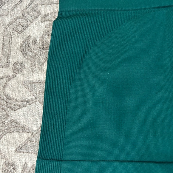 SET ACTIVE Sculptflex Teal Green Biker Shorts Women’s Size Medium - Picture 4 of 4